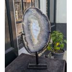 Zéér speciale  Agaat Geode XL  met bergkristal ,chalcedoon en mosagaat