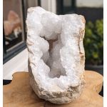 Super kwaliteit Marokkaanse Bergkristal Geode XXL hagelwitte heldere kristallen