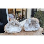 Speciale Super ruwe en 'sneeuw' witte Marokkaanse Bergkristal Geode  !