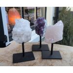 Super kwaliteit Magical Trio of De Gouden Driehoek Amethist Rozekwarts-Bergkristal op standaard