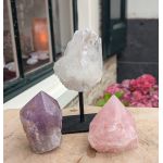Magical Trio of Gouden Driehoek  Amethist- Rozekwarts-Bergkristal ' in geslepen ruwe punt kristallen medium size, extra natuur en extra helder