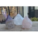 Magical Trio of Gouden Driehoek  Amethist- Rozekwarts-Bergkristal ' in geslepen ruwe punt kristallen extra natuur en extra helder - nu beschikbaar
