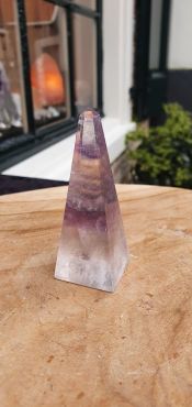 paarse fluoriet obelisk klein