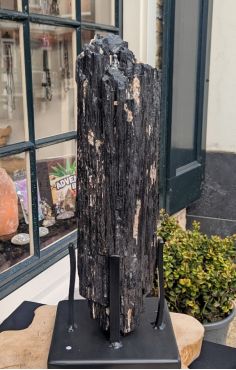 Super kwaliteit en Extra ruwe Zwarte Toermalijn (schorl) large met Mica  en Albiet