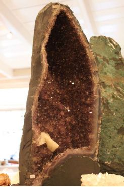 amethist geode uruguay mooi