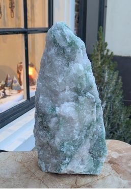 Aventurijn in kwarts ruw XL staand