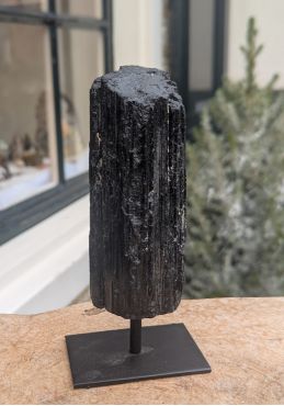 Zwarte Toermalijn , Schorl, op standaard