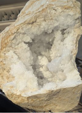 Marokkaanse Bergkristal Geode 'schaal'  XXL extra kwaliteit  nu in prijs verlaagd!