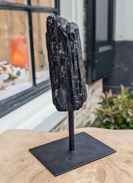 Zwarte Toermalijn , Schorl, op standaard
