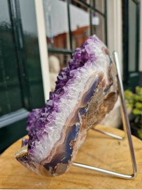 Amethist cluster/geode XXXL zachthelderpaarse grote kristallen