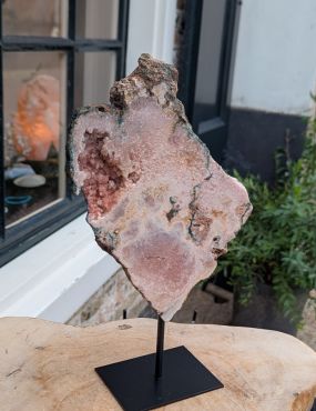 Prachtige Roze Amethist sculpture large extra kwaliteit op standaard