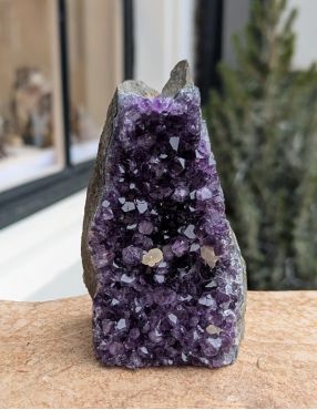 Super kwaliteit Amethist cluster geode Uruguai ruw staand