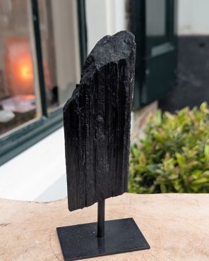 Zwarte Toermalijn , Schorl, op standaard