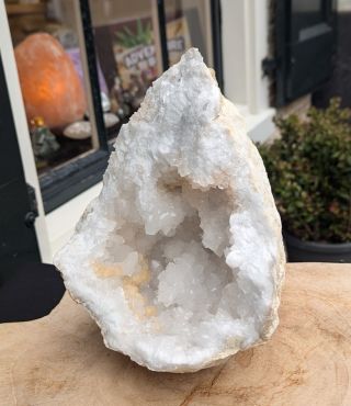 Super Natuur  Marokkaanse Bergkristal geode 'schaal-grot'  XL