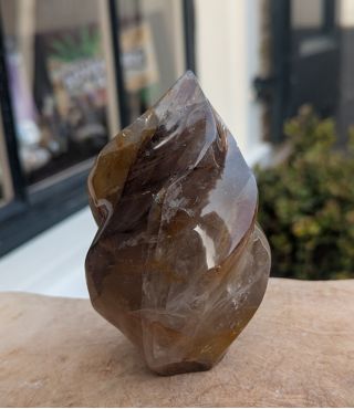 Extra kwaliteit Limonietkwarts  (Golden Healer) vlam