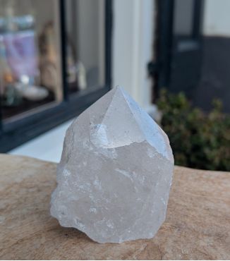 Schitterende  Bergkristal Ice ruw geslepen punt