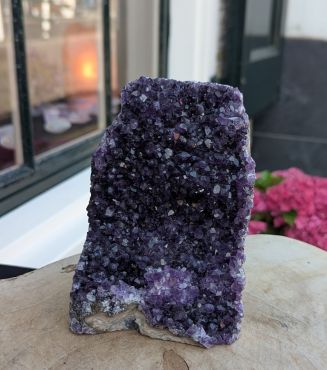 Super kwaliteit Amethist cluster Uruguai staand