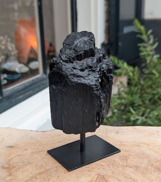 Zwarte Toermalijn , Schorl, op standaard