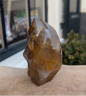 Extra kwaliteit Limonietkwarts  (Golden Healer) vlam