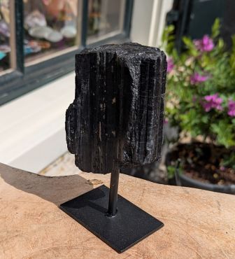 Zwarte Toermalijn , Schorl, op standaard