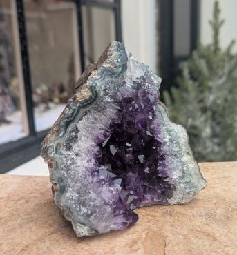 Super kwaliteit Amethist Uruguai freeform klein staand