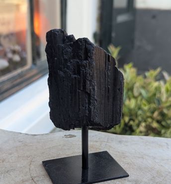 Zwarte Toermalijn , Schorl, op standaard