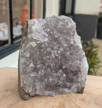 Super ruwe natuur Amethist uruguai cluster large  staand  ' Satijnzacht paars'