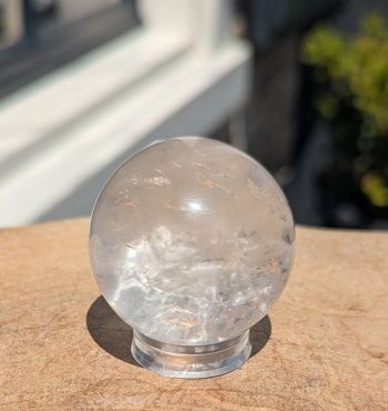 Super heldere Bergkristal  bol 41 mm