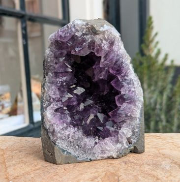 Super kwaliteit  'Maraba' Amethist cluster puntgeslepen Brazilie