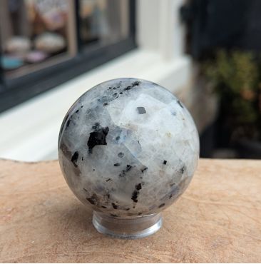 Prachtige stralende kwaliteit regenboog Maansteen Bol