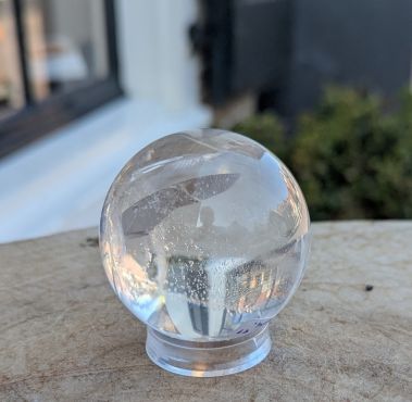 Super heldere Bergkristal  bol 41 mm