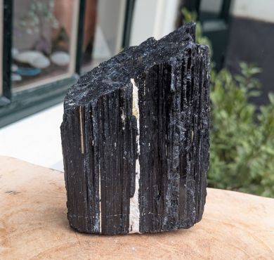 Ruwe Zwarte Toermalijn (schorl) medium large