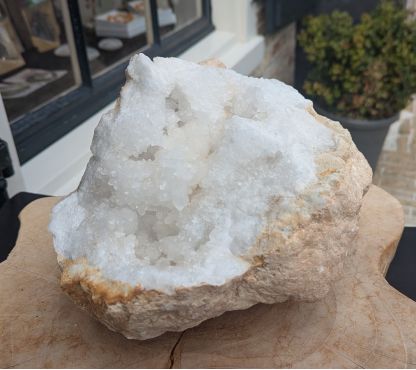 Super kwaliteit Marokkaanse Bergkristal Geode 'schaal'  XL hagelwitte heldere kristallen nu sterk in prijs verlaagd! Super kwaliteit Marokkaanse Bergkristal Geode 'schaal'  XL hagelwitte heldere kristallen nu sterk in prijs verlaagd!
