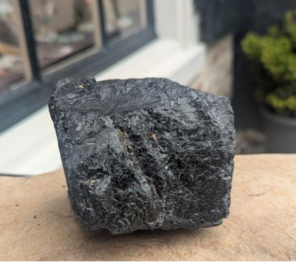 Ruwe Zwarte Toermalijn (schorl)