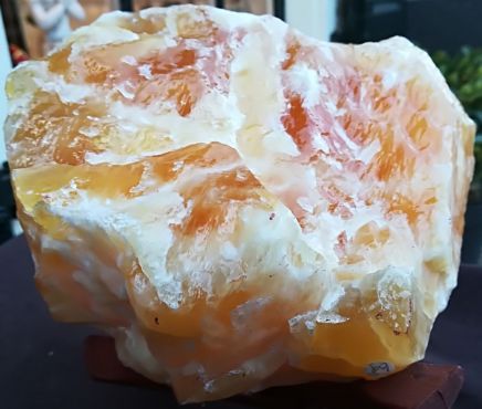 Calciet oranje