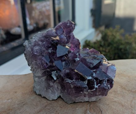 Heel speciale en extra zuivere en ruwe  Magical trio of Gouden Driehoek large  met extra kwaliteit Uruguai Amethist  en spatzuiver Bergkristal en Rozenkwarts