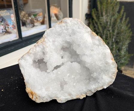 Super Natuur  Marokkaanse Bergkristal geode XXL extra