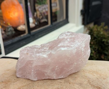 Super kwaliteit Rozekwarts ruw large Madagascar