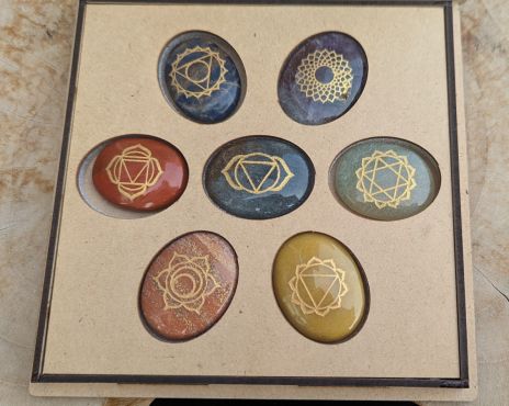 Prachtige cadeau doos Chakra stenen extra kwaliteit