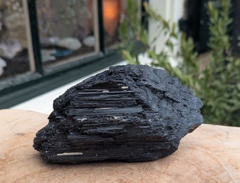 Super kwaliteit Zwarte Toermalijn ( schorl)  ruw medium large