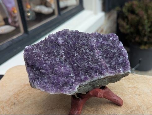 Super kwaliteit Uruguai  Amethist cluster met grote heldere donkerpaarse kristallen