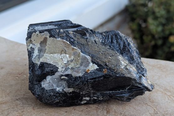 Super kwaliteit Zwarte Toermalijn schorl  ruw