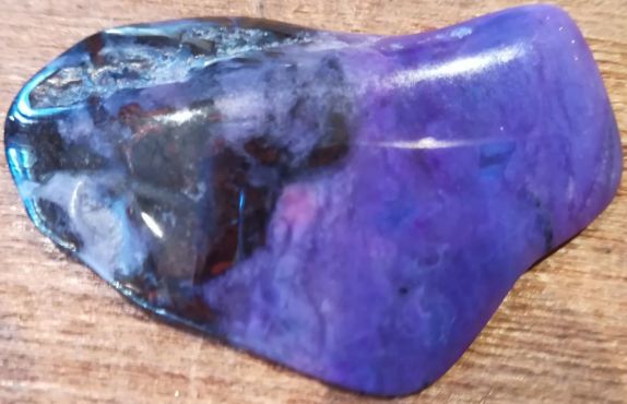 Sugiliet trommelsteen