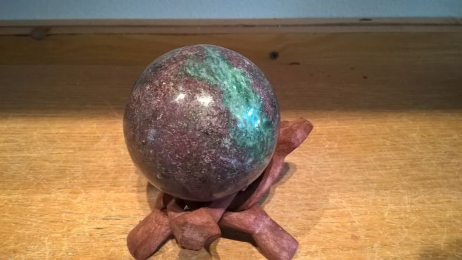 Bol Robijn op zoisiet