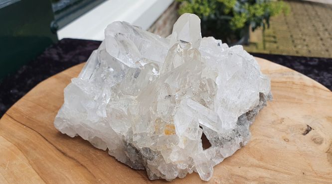 Bergkristal cluster large extra kwaliteit